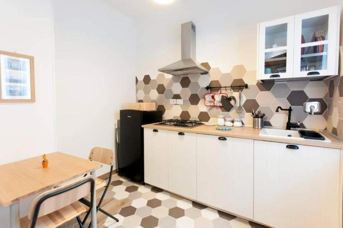 Bellissimo Appartamento A Perugia Bagian luar foto